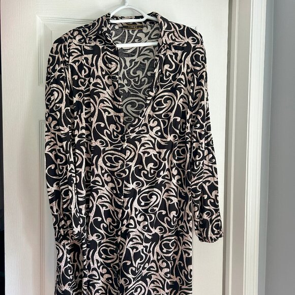 Tunic top - black & cream - from Algeria - Picture 1 of 1